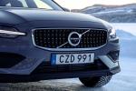 Volvo V60 T5 Cross Country 2018 года (WW)